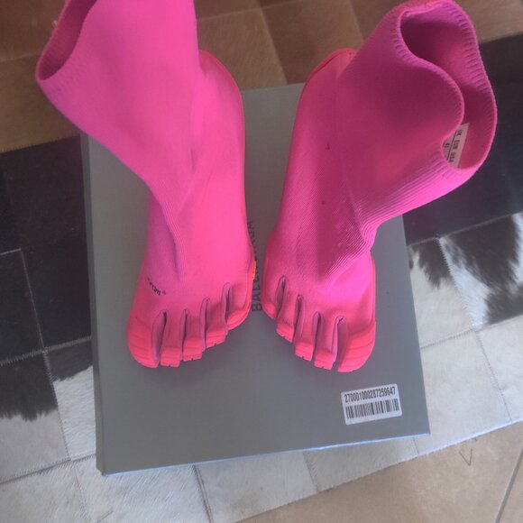 Balenciaga Vibram five finger sock boots size 41 New - Picture 1 of 4